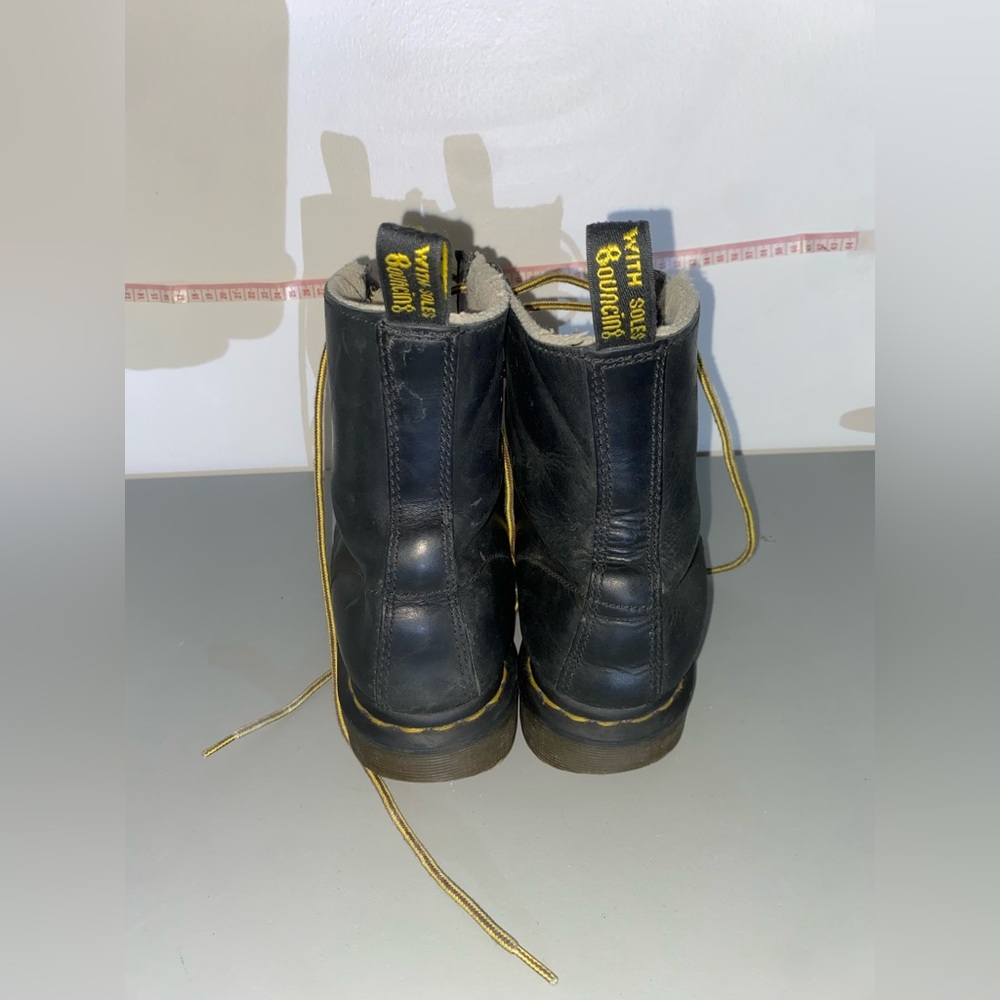 Dr. Martens Women's 1460 Serena Combat Leather Boot 8us - Picture 7 of 12